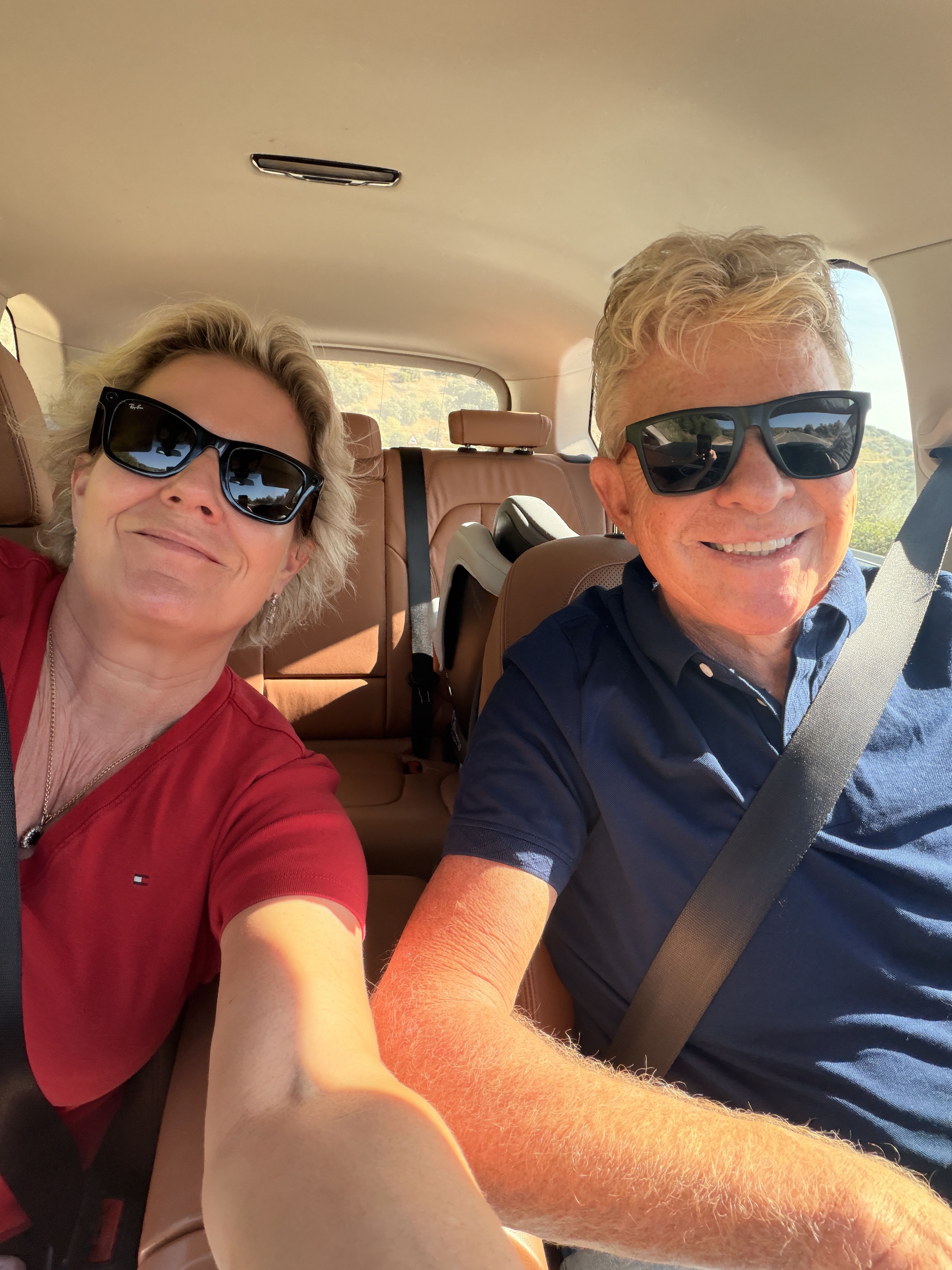 Off to recharge on a weekend road trip 👋👋